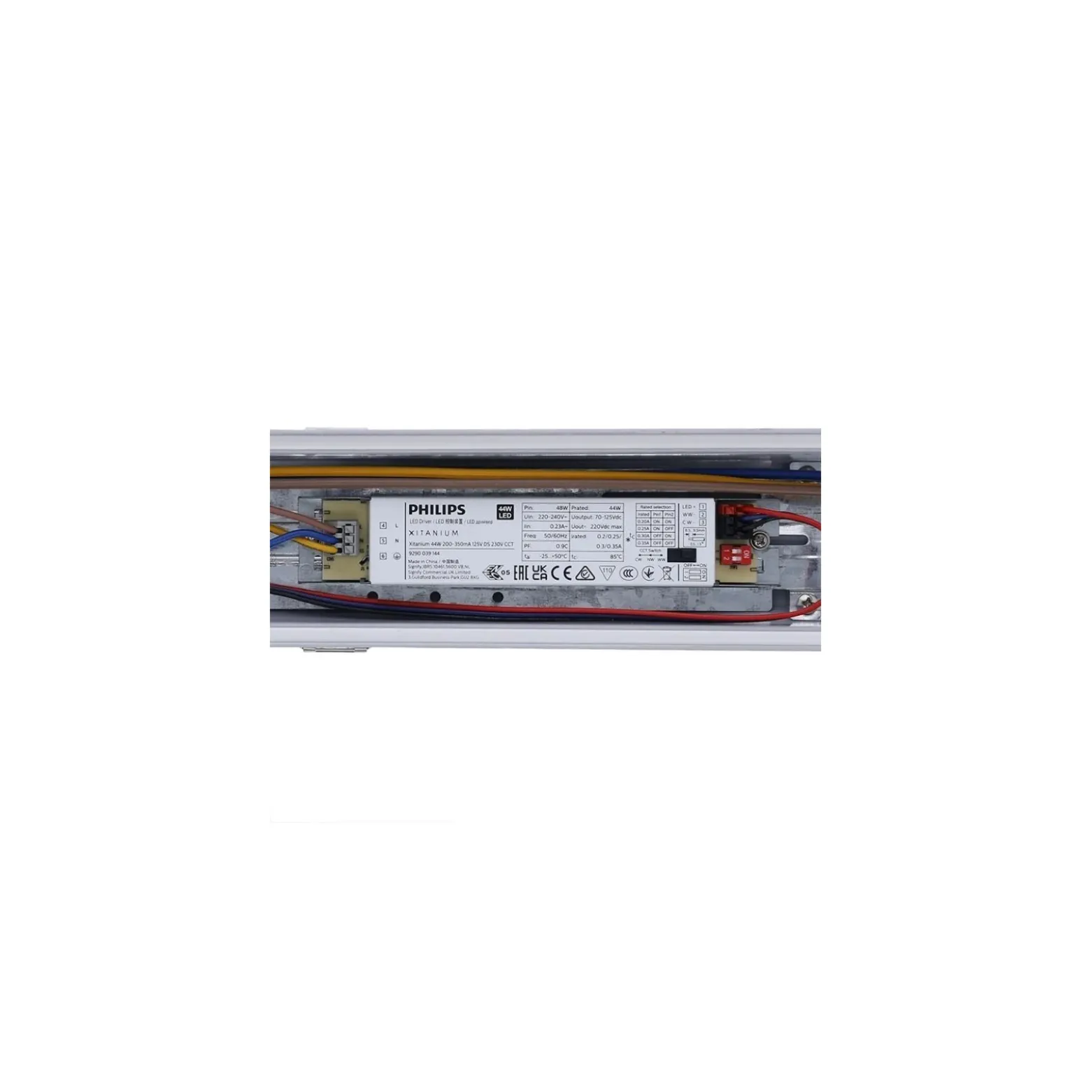 Bright Choice LED Allmänbruksarmatur Vattentät 25/30/40/45W Max. 6300lm - 830- 840-860 CCT | 120cm - IP65