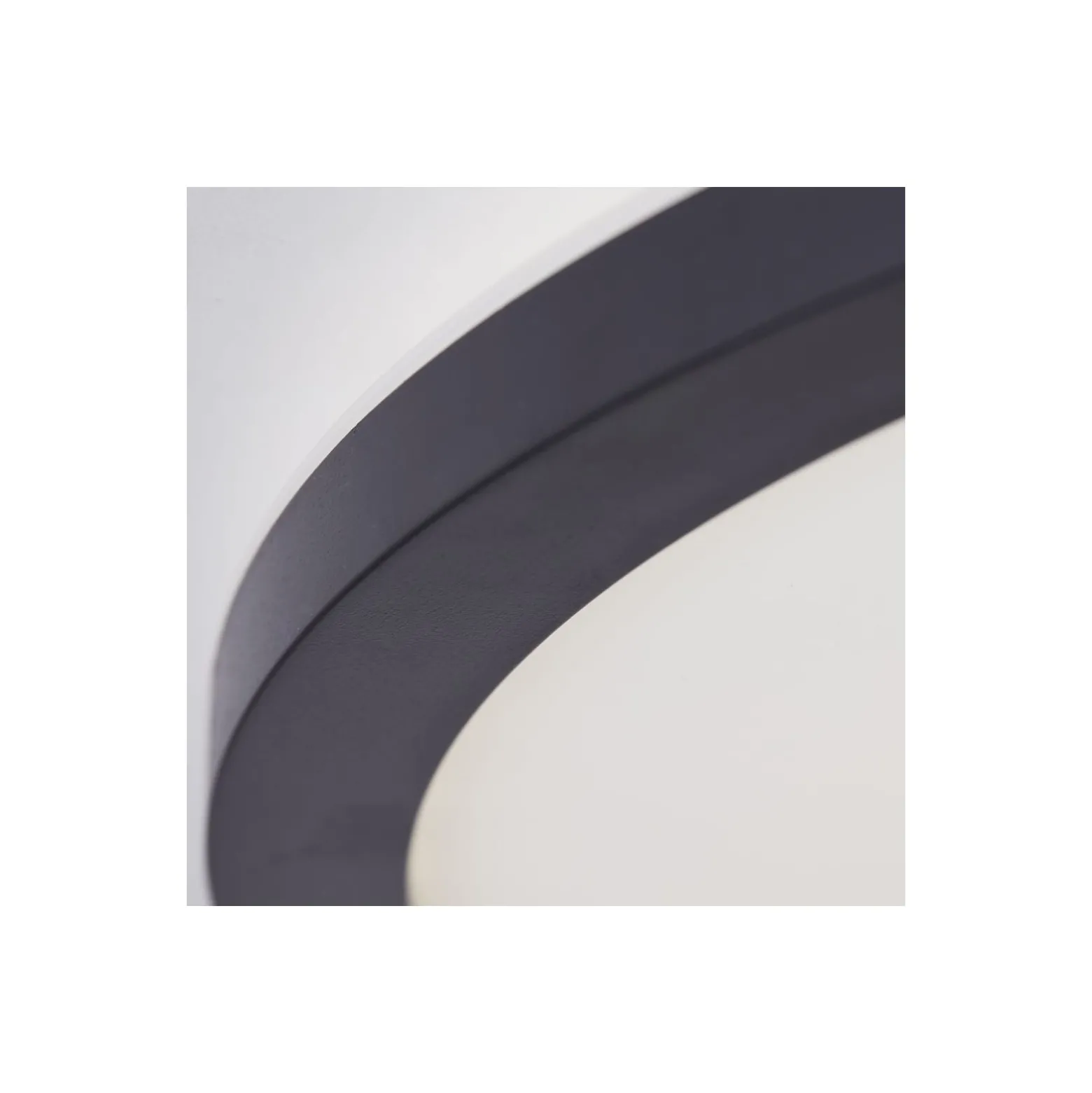 Brilliant Brennan Taklampa Plast Svart Vit 18W 2700lm - 827-840 CCT | 420mm - IP44 - 3-Stegs Dimbar