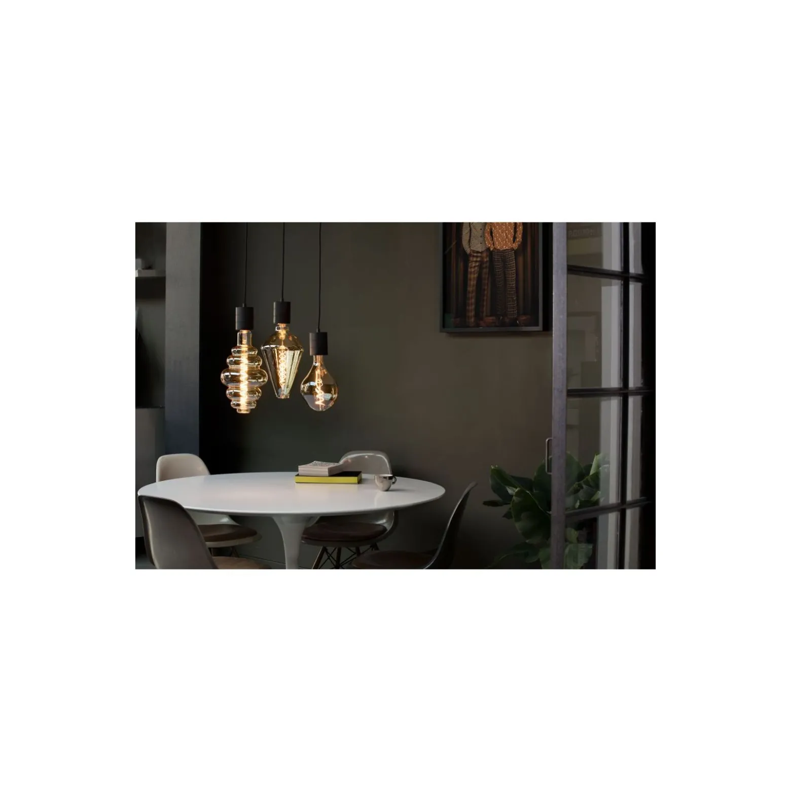 Calex XXL Organic Evo Guld LED E27 Filament 6W 300lm- 818 Extra Varm Vit | Dimbar