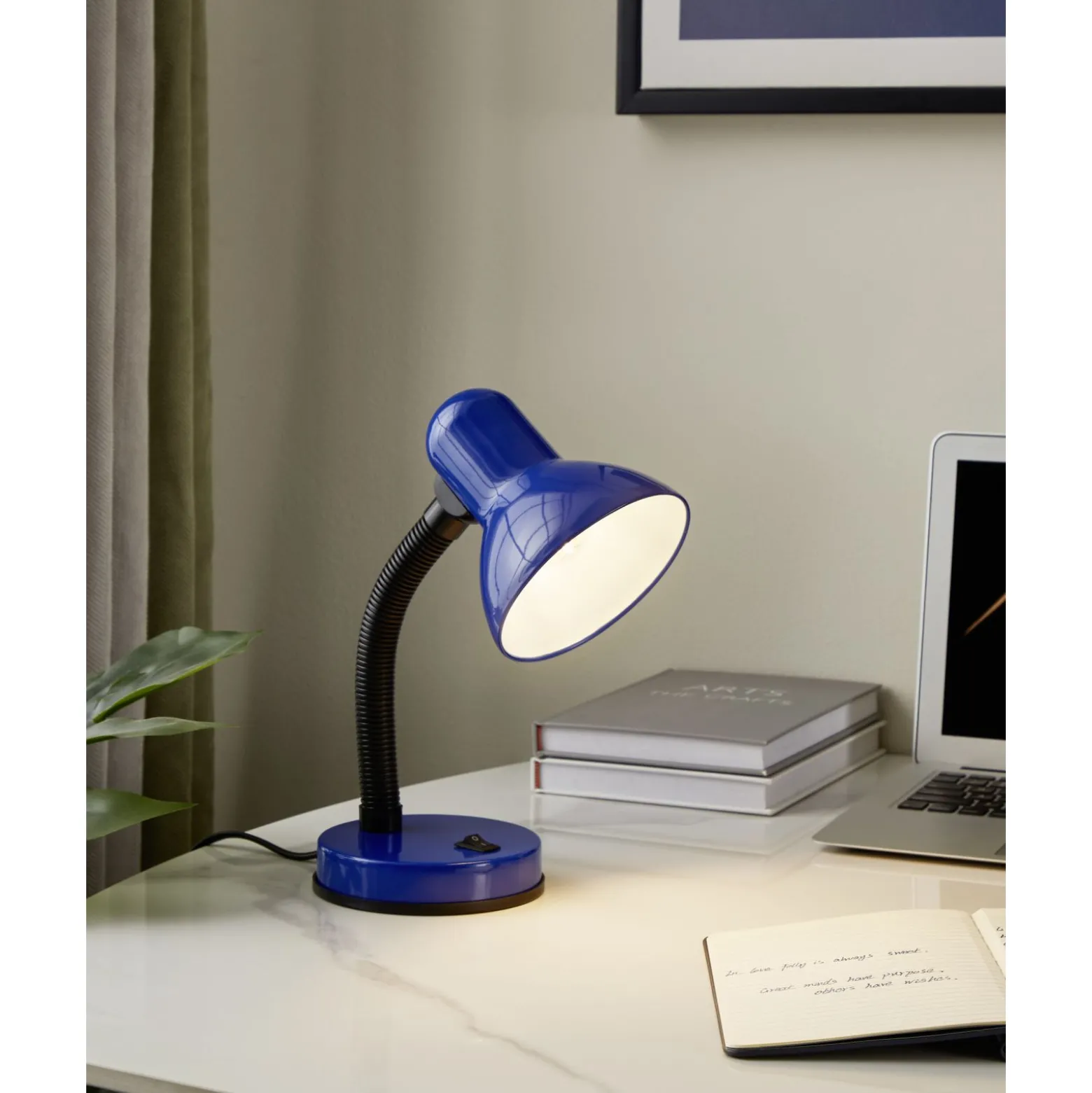 Eglo Bordslampa Basic Plast Blå | Passande För 1x E27