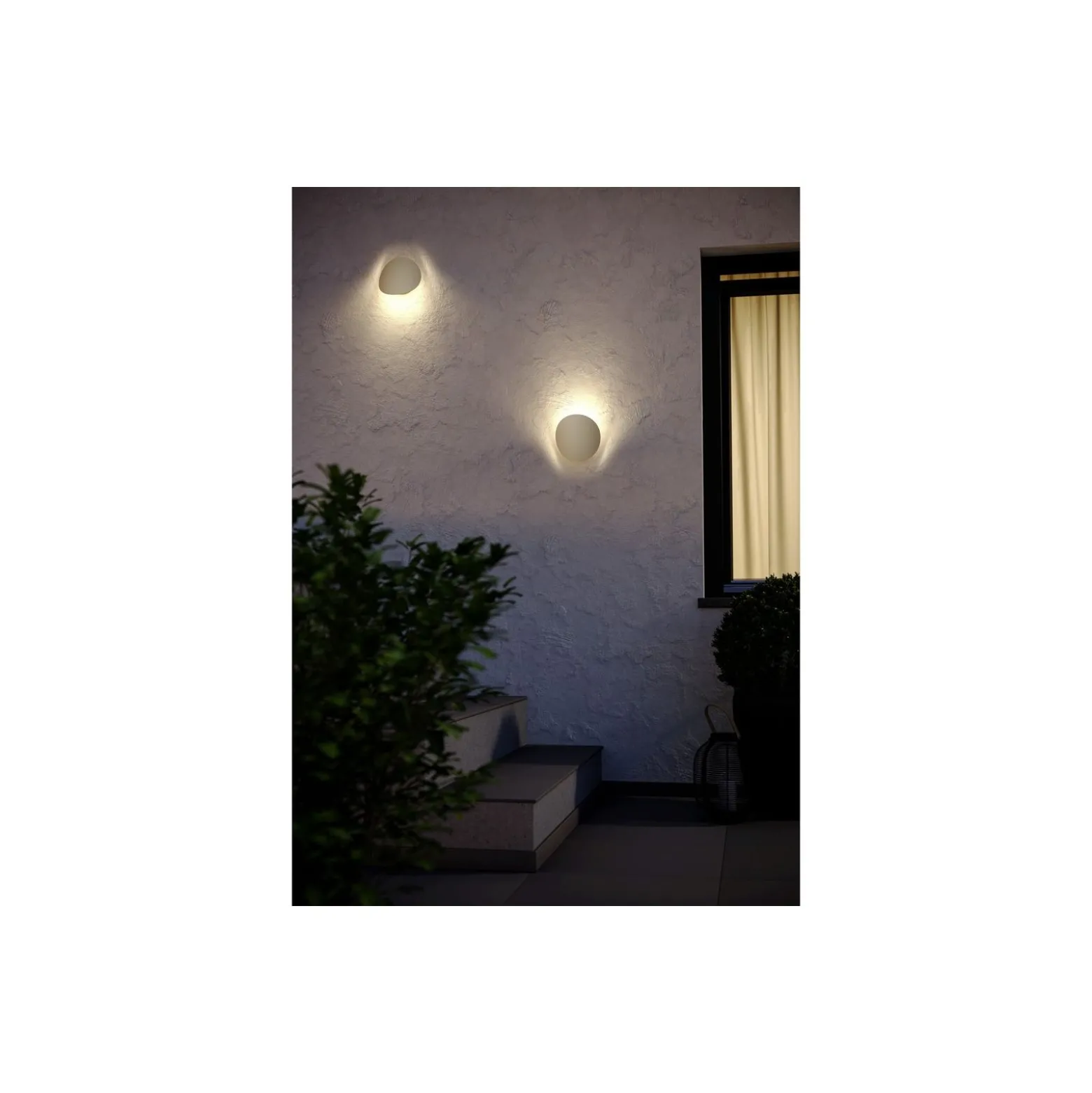 Eglo Vägglampa Briale Aluminium Sanded 4W 800lm - 830 Varm Vit | IP44