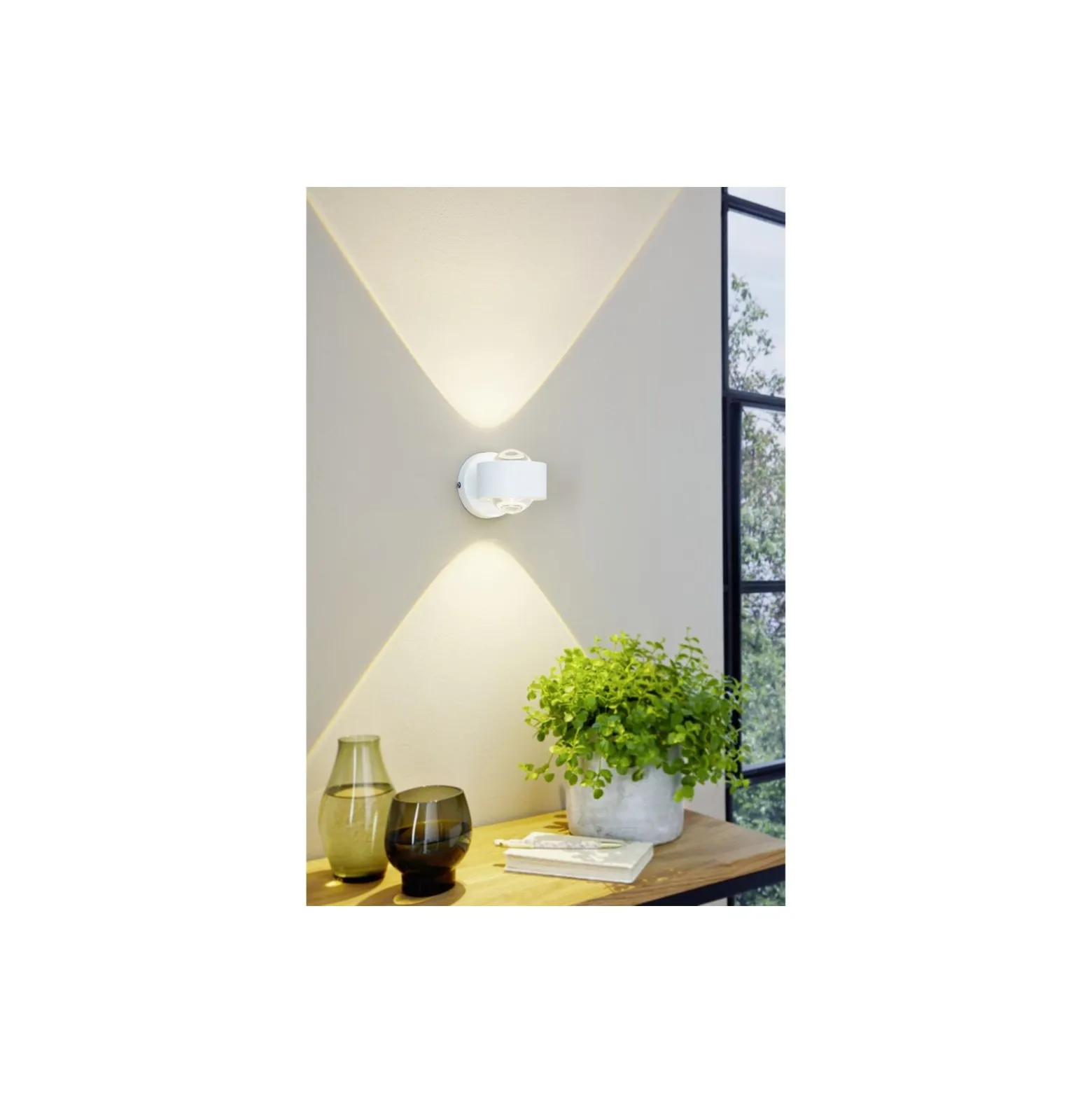 Eglo Vägglampa Ono 2 Aluminium Vit Up & Down 2.5W 250lm - 830 Varm Vit | IP20