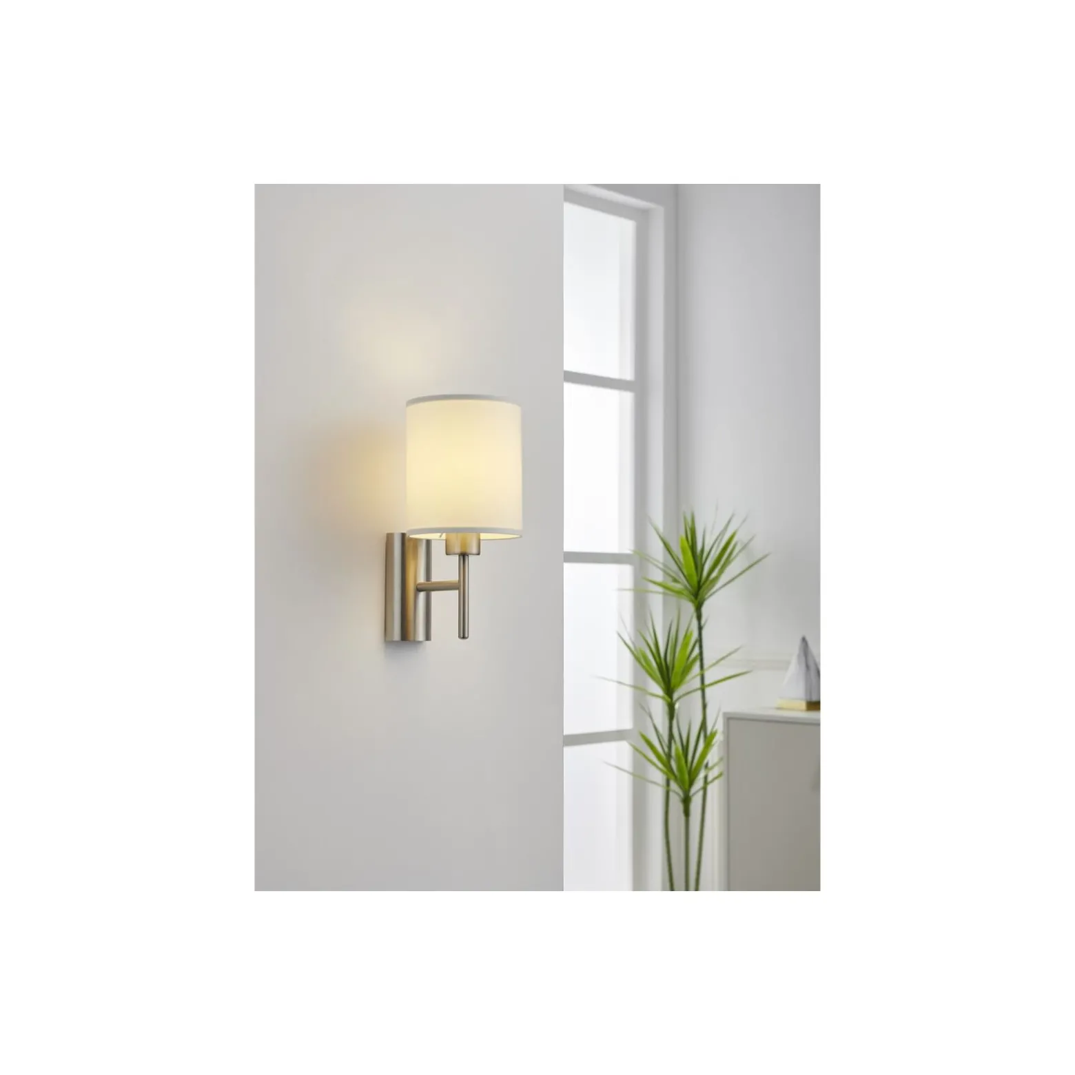 Eglo Vägglampa Pasteri Stål Satin Nickel | IP20 - Passande för 1x E27