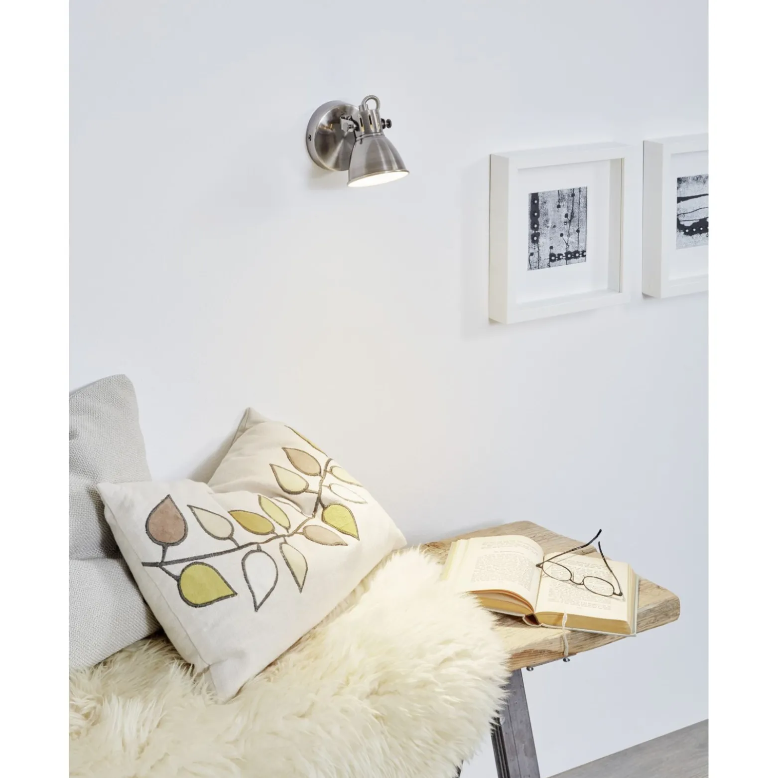 Eglo Vägglampa Seras Stål Beige 2W 250lm - 830 Varm Vit