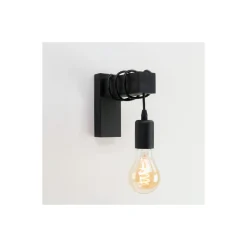 Eglo Vägglampa Townshend Trä Svart | Passande för E27