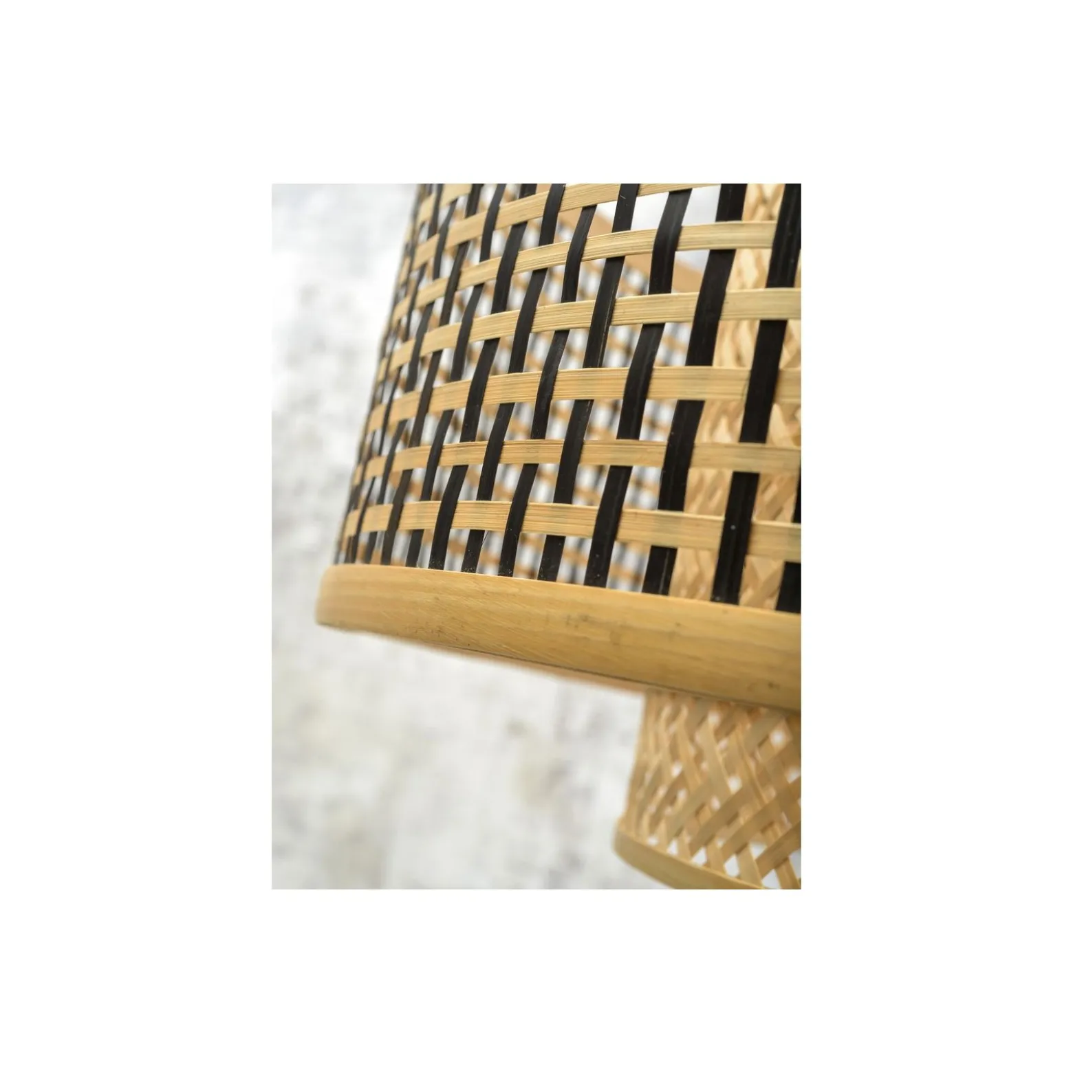 Good&Mojo Golvlampa Bhutan Bambu Svart L | Passande för 1x E27