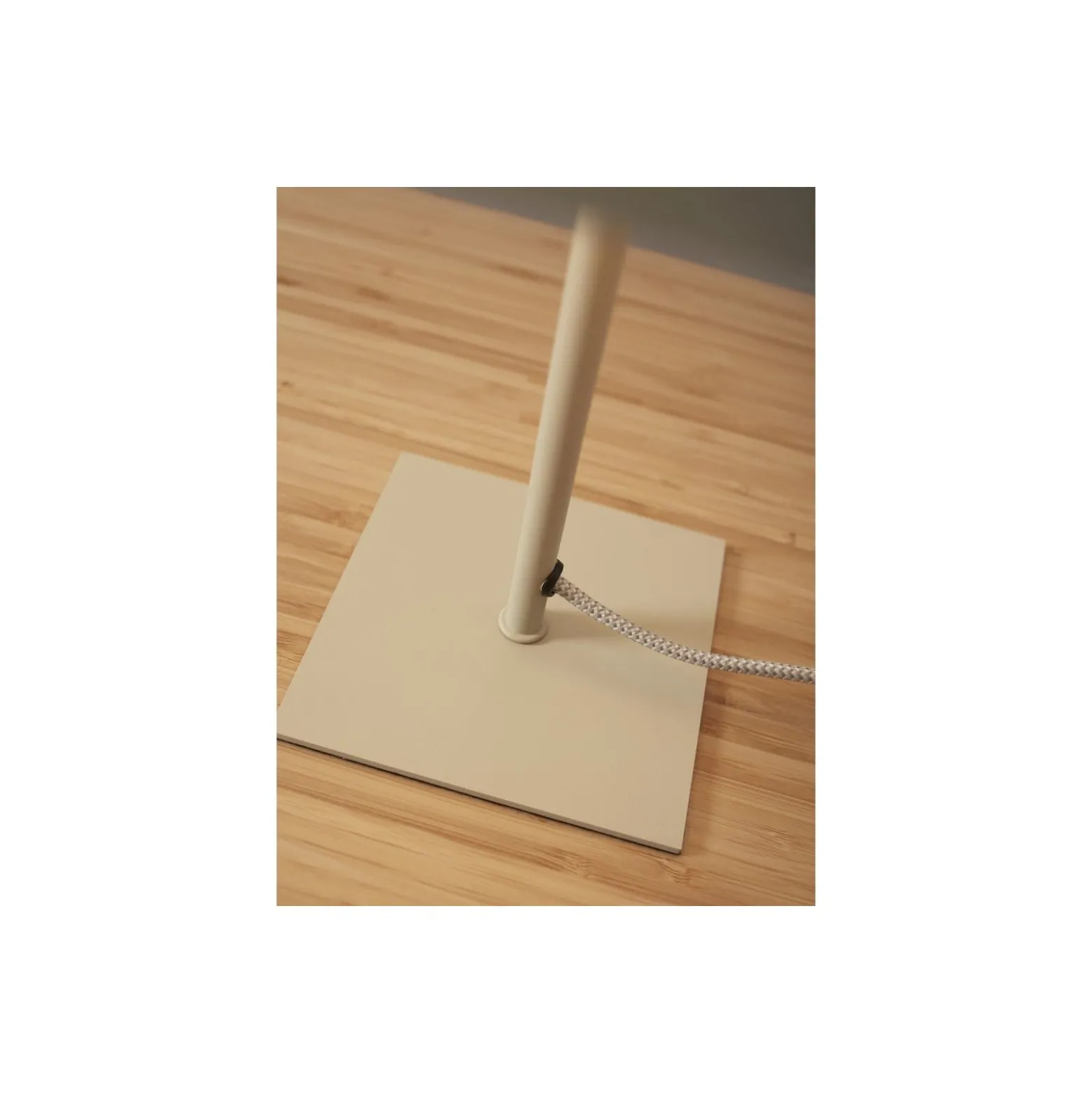 It's about RoMi Bordslampa Perth Järn Sanded | Passande för 1x E14