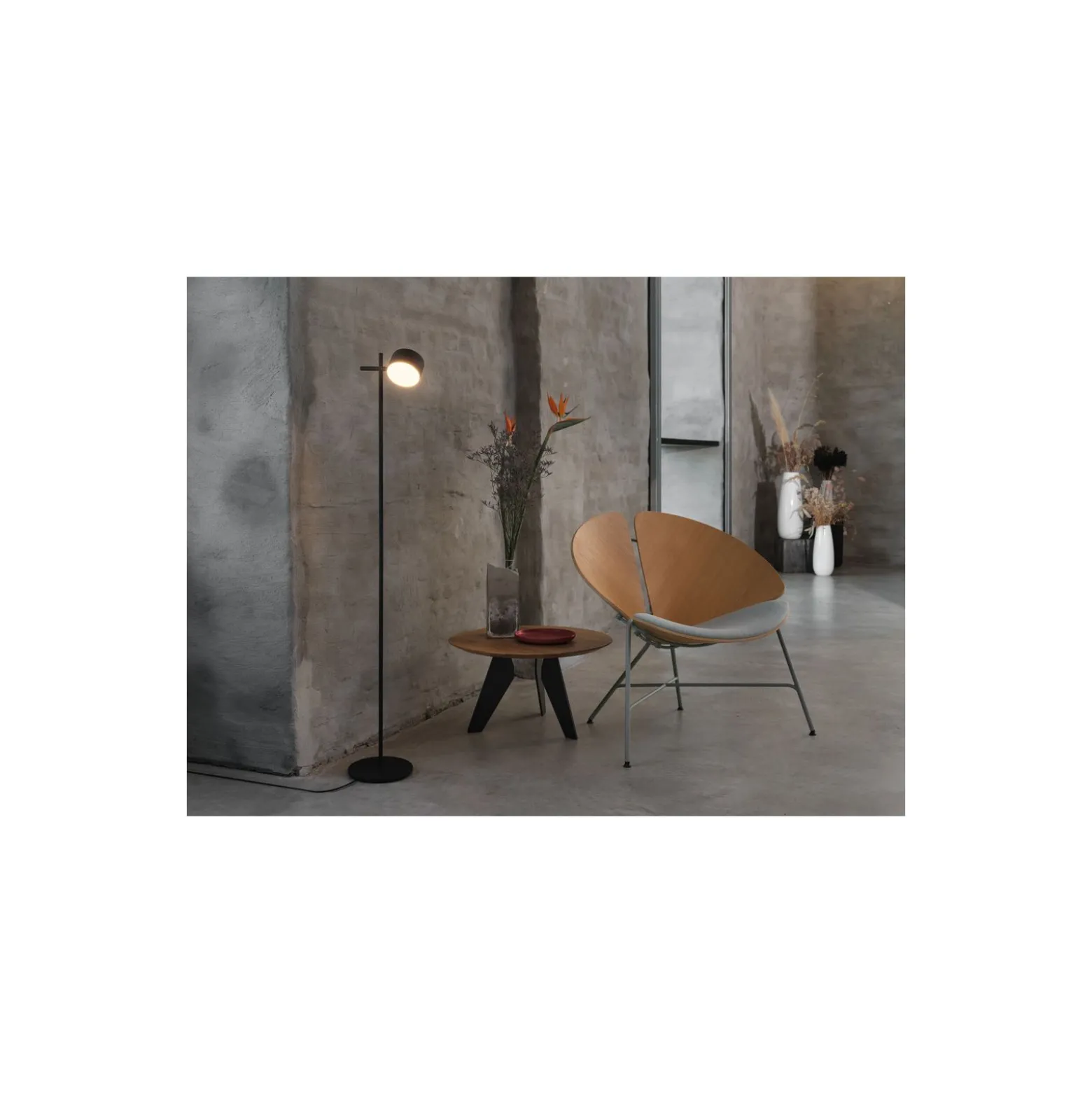 Ledvance Decor Kyoto Golvlampa Svart 12W 350lm - 930 Varm Vit | Bästa Färgåtergivning - Dimbar