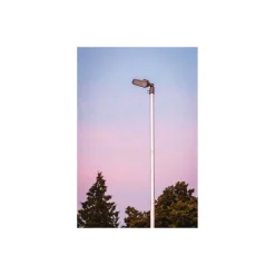 Ledvance LED Gatubelysning Urban Lykta Grå 30W 4050lm 160x58D - IP66 - Asymmetrisk