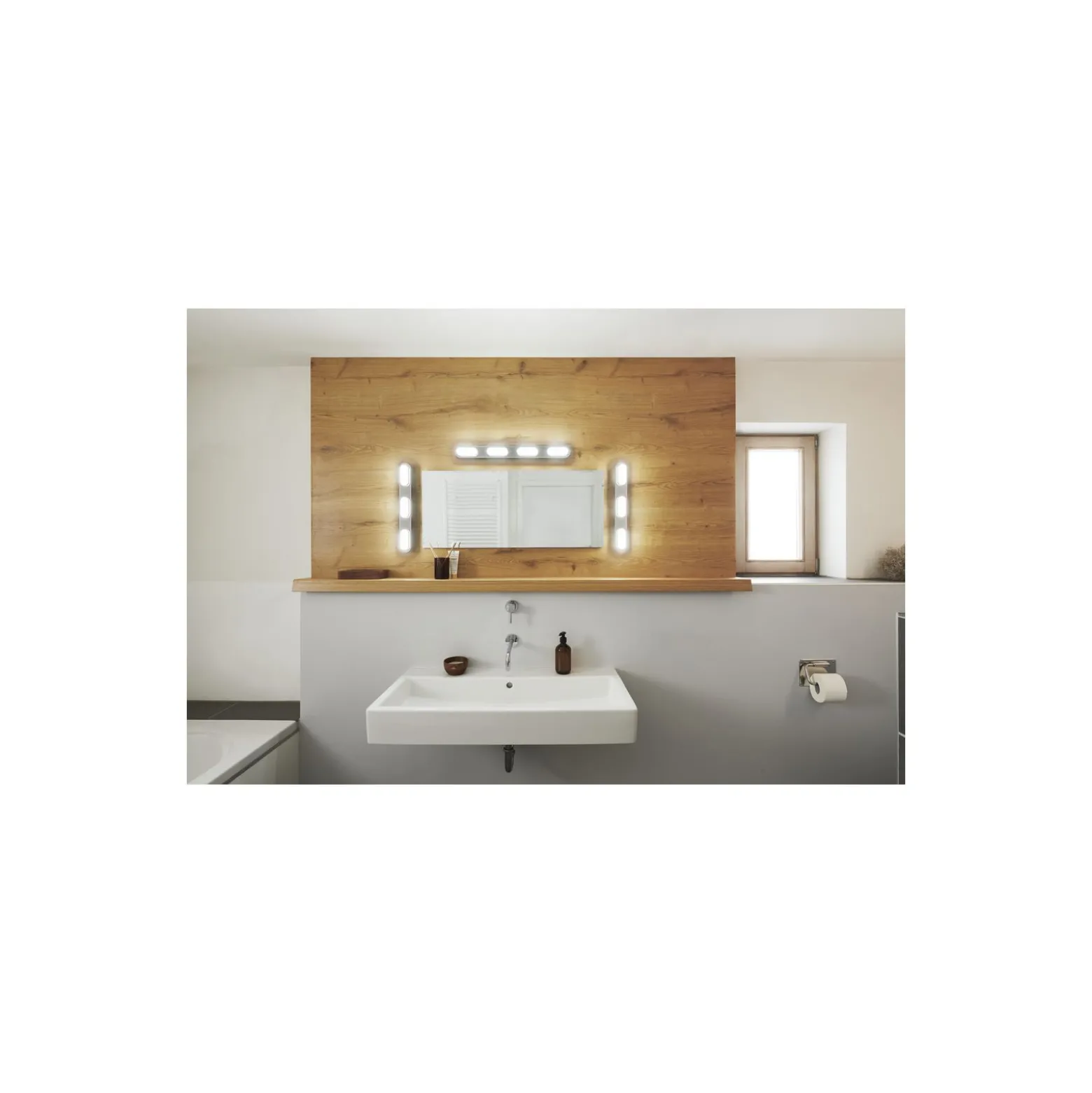 Ledvance Smart+ Wifi LED Vägglampa Badrumsbelysning Silver 27W 2200lm - 830-865 Justerbar Vit | IP44