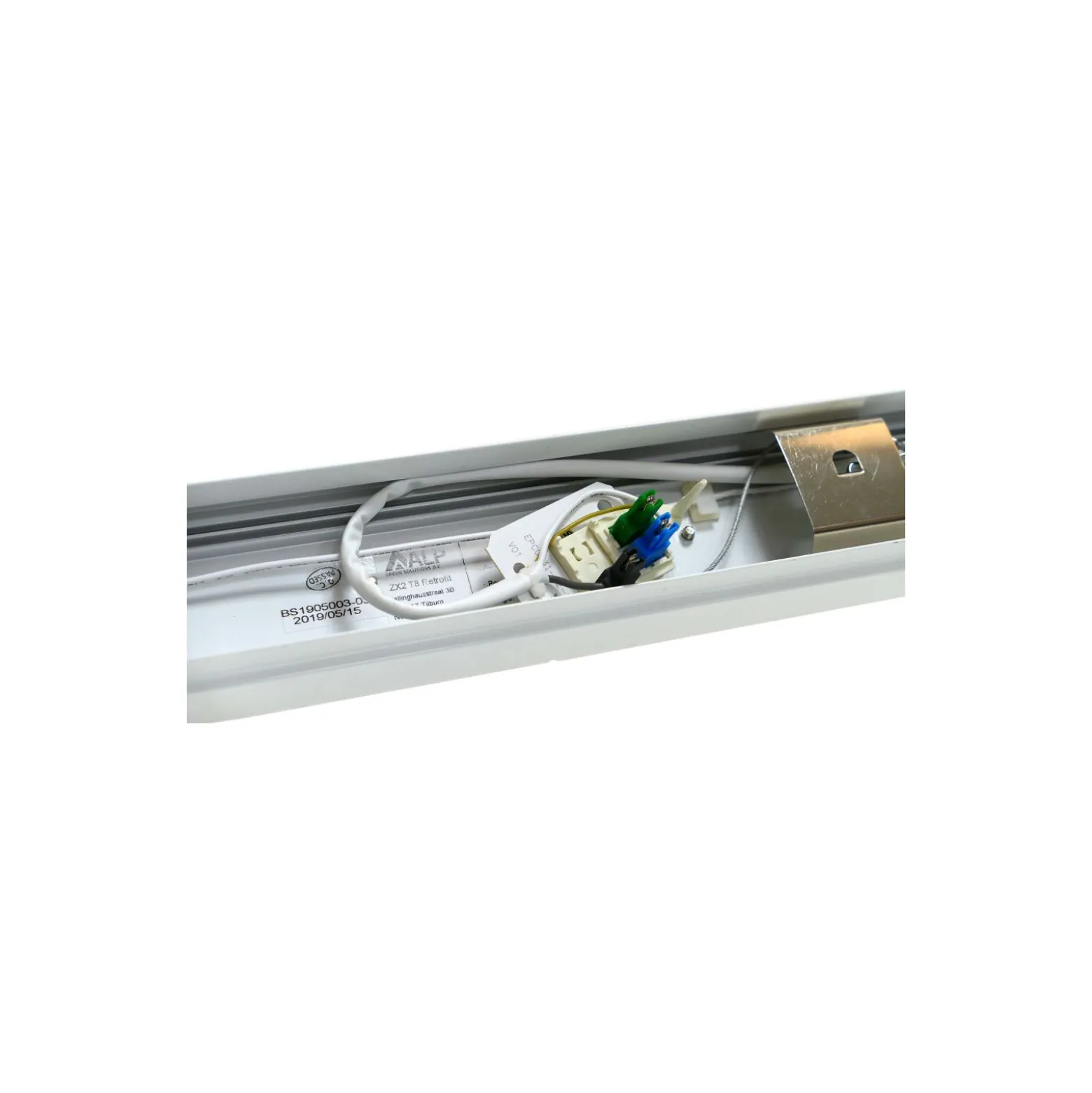Noxion LED Easy Trunk Passande för ZUM - ZX1 60W 9000lm 90D - 850 Kallvit | 1500mm - 4 timmar nödbelysning